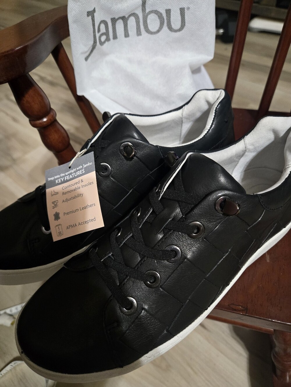 Jambu Chloe Black Woven Leather Platform Sneaker